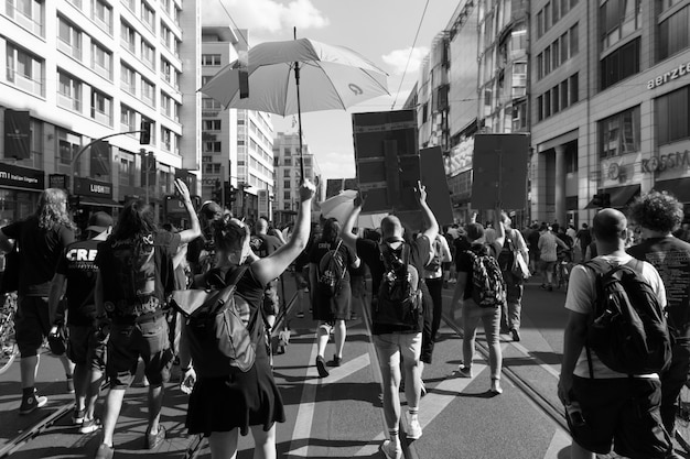 Effective Strategies to Combat Systemic Racism in US Criminal Justice